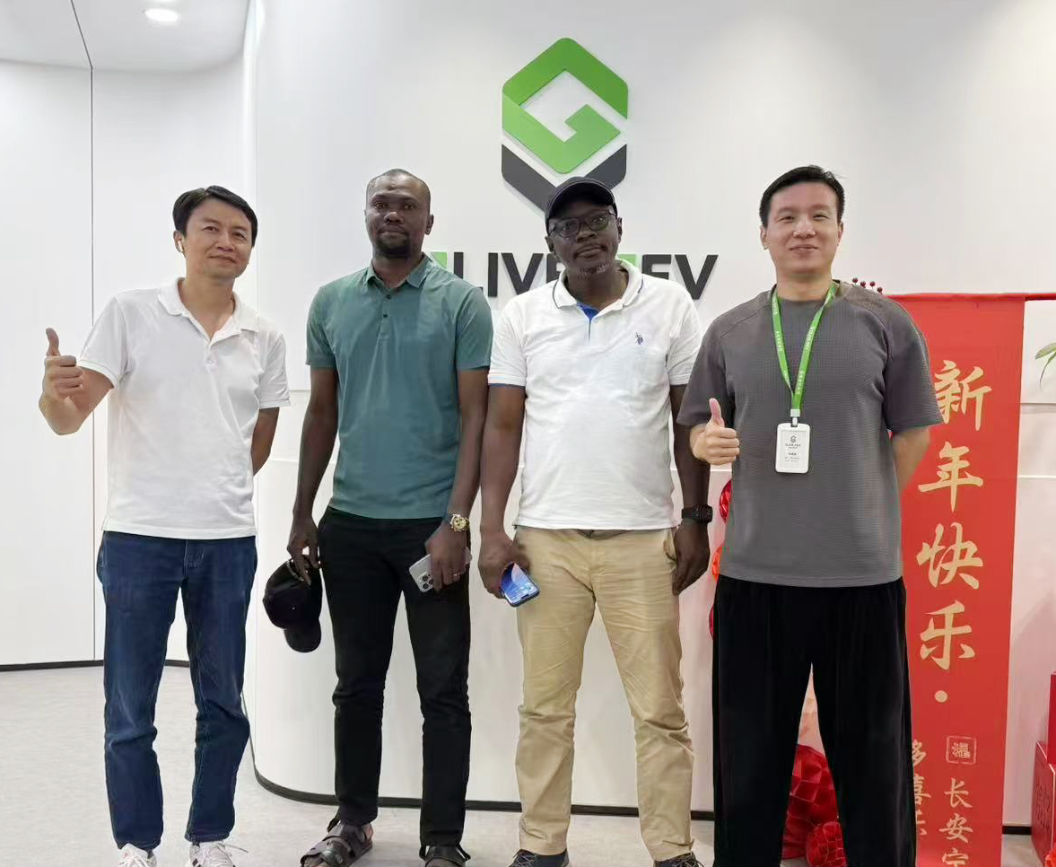 Photos with customer - 1